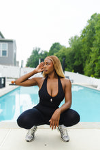 Load image into Gallery viewer, Black Sculpt Halter
